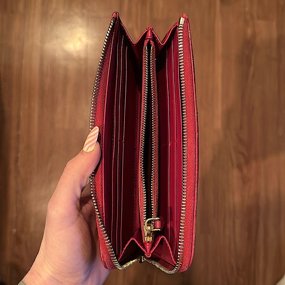 💞Authentic PRADA Pink Quilted Women's Wallet💞 - Picture 13 of 15